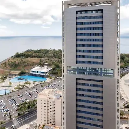 Tower High Suite, Panoramic View