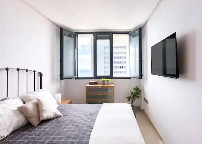 Tower High Suite, Panoramic View דירה *